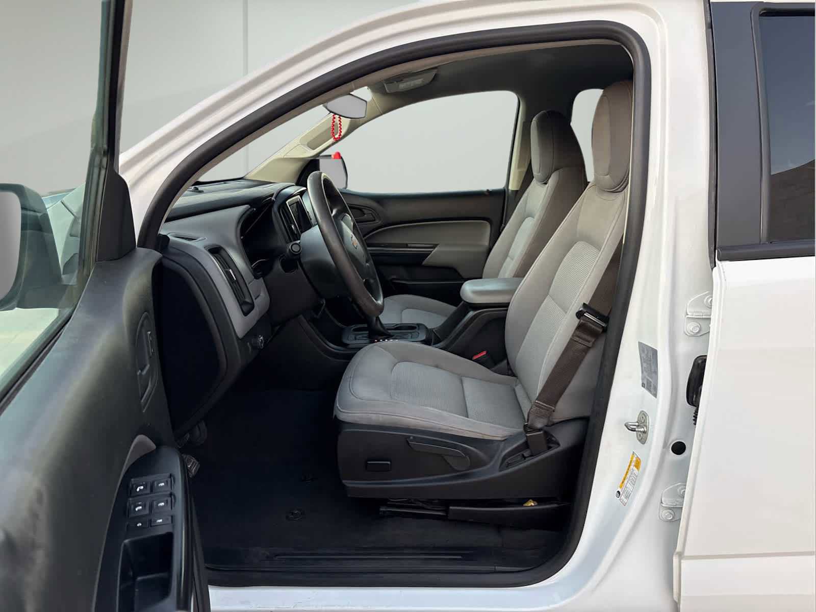 Used 2022 Chevrolet Colorado W/T w/ WT Convenience Package image 10