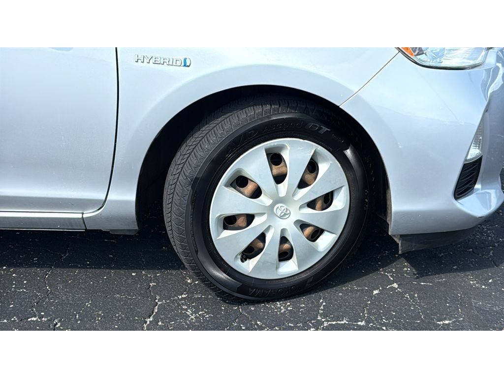 Used 2014 Toyota Prius C One FWD image 10