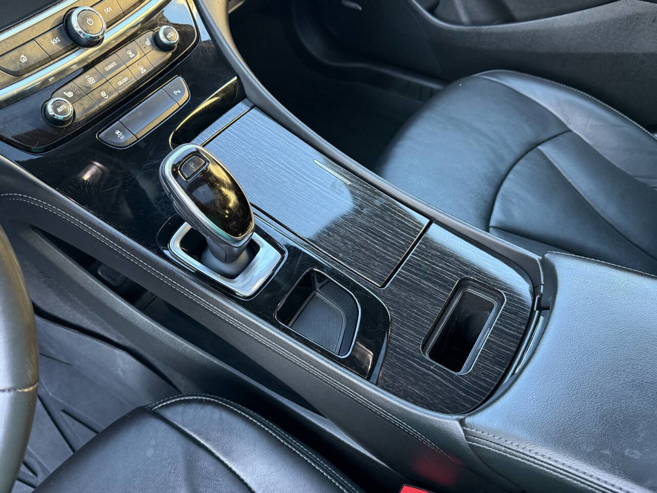 Used 2019 Buick LaCrosse Essence image 55