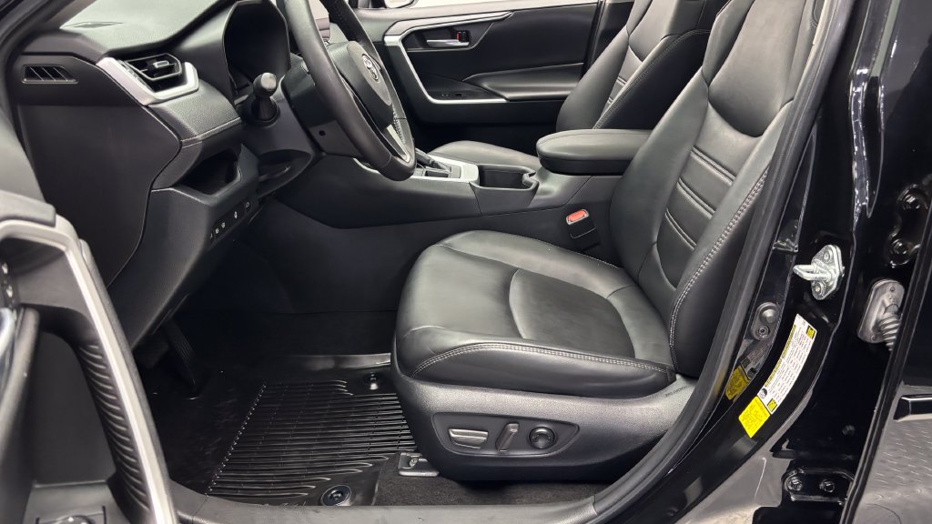 Used 2023 Toyota RAV4 XLE Premium AWD/4WD image 12