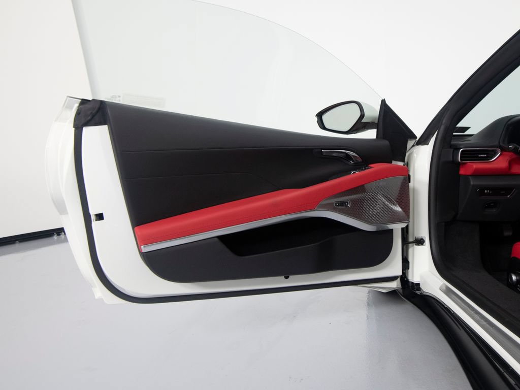 Used 2025 Lotus Emira RWD image 10