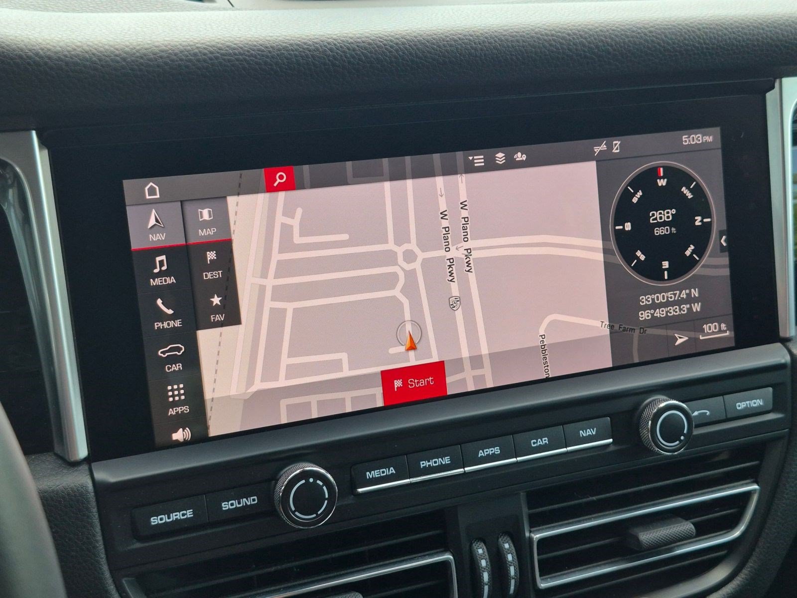 Certified 2021 Porsche Macan S AWD/4WD image 18