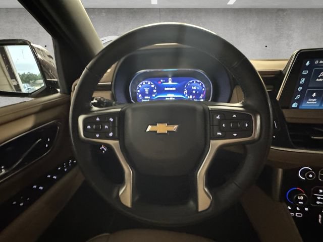 Used 2023 Chevrolet Suburban Premier AWD/4WD image 21