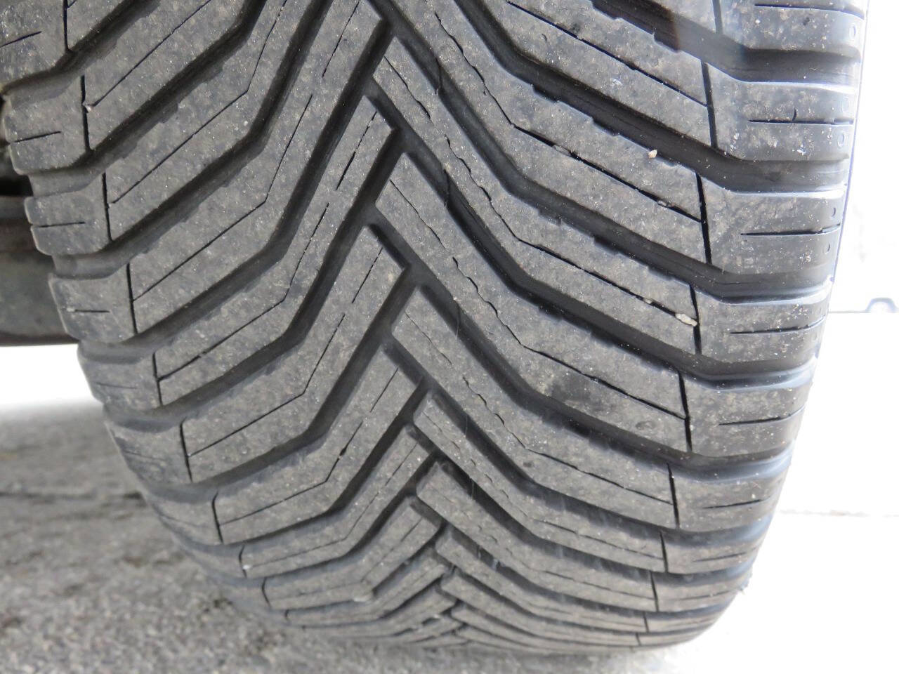 Used 2016 Ford Escape Titanium image 39