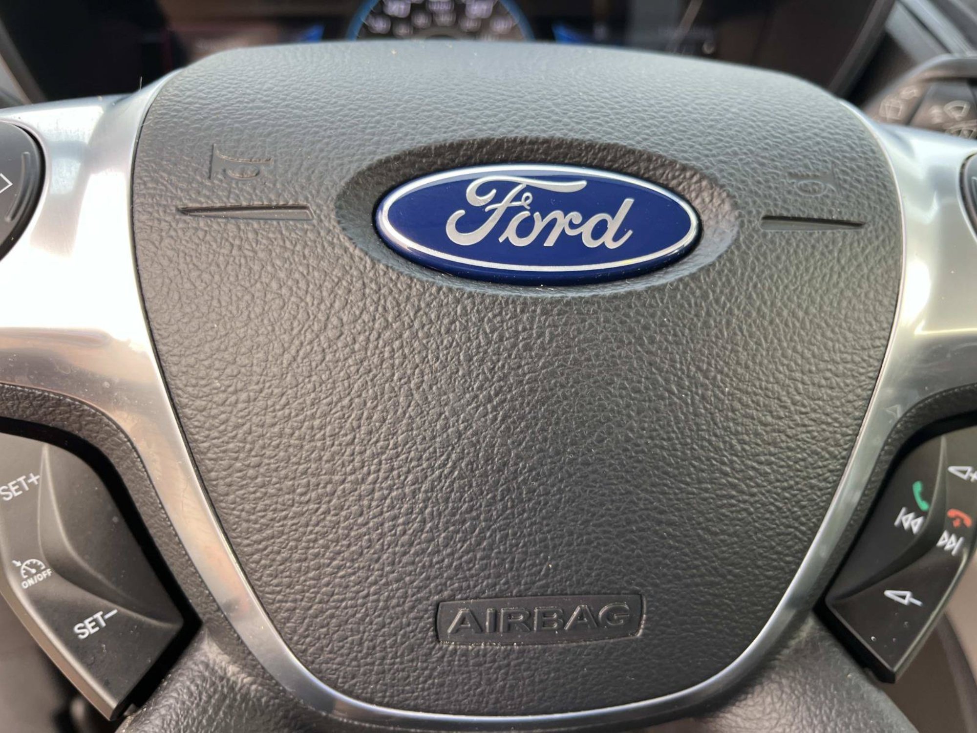 Used 2016 Ford C-MAX SEL w/ Equipment Group 302A FWD image 27
