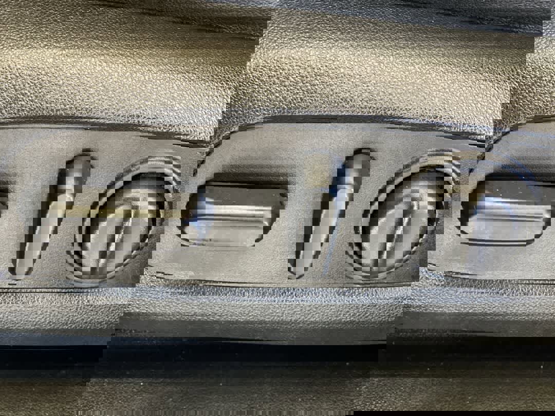 Used 2021 Chevrolet Blazer Premier w/ LPO, Black Accent Package image 15