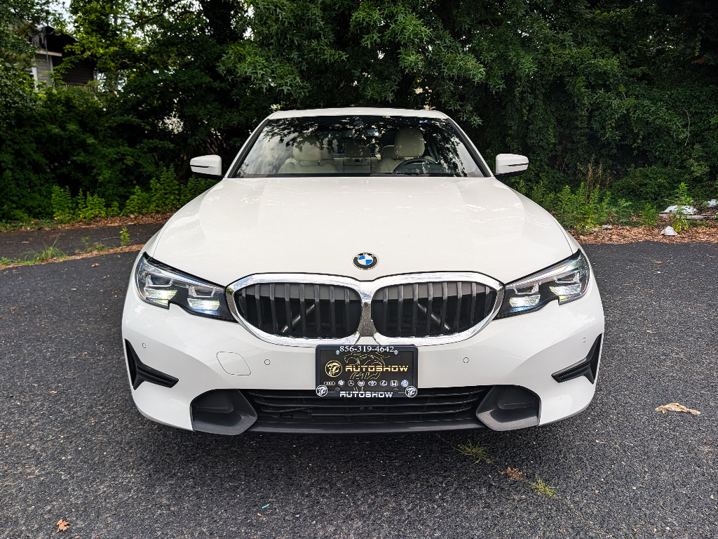 Used 2020 BMW 330i xDrive Sedan w/ Driving Assistance Package AWD/4WD image 2