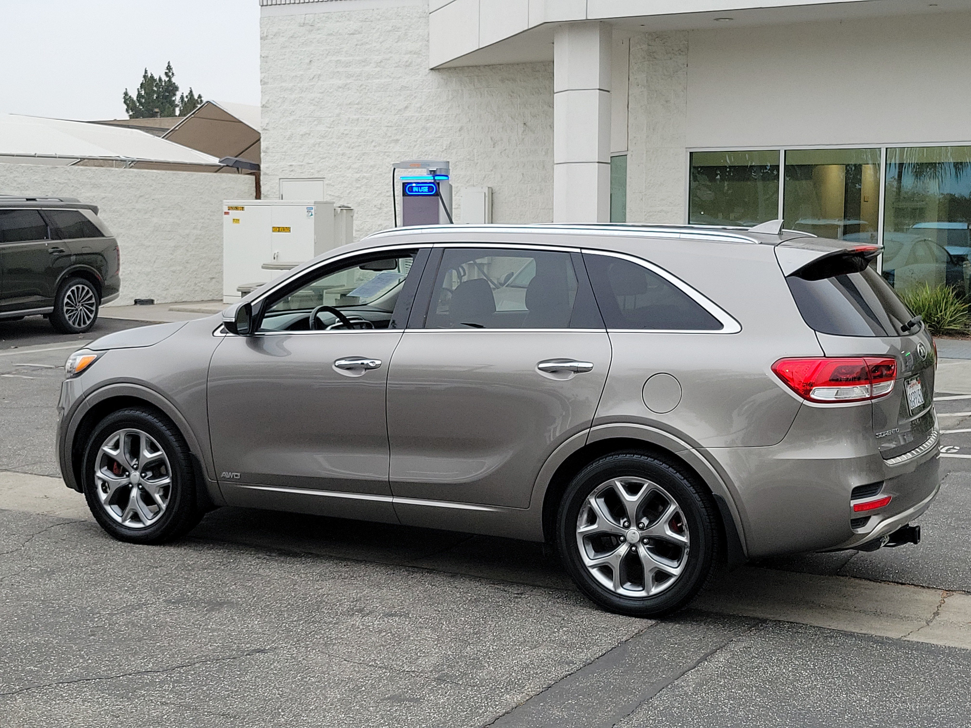 Used 2017 Kia Sorento SX AWD/4WD image 27