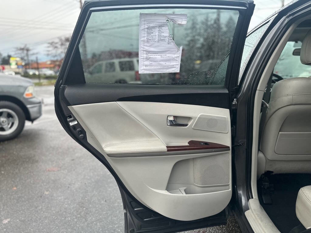 Used 2009 Toyota Venza image 18