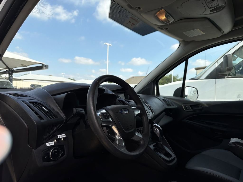 Used 2016 Ford Transit Connect XL FWD image 7