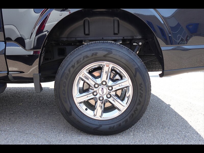 Used 2025 Ford F150 XLT w/ Equipment Group 302A MID AWD/4WD image 22