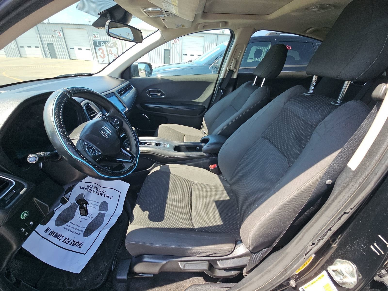 Used 2019 Honda HR-V EX image 9