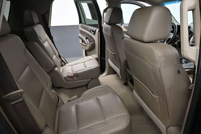 Used 2020 Chevrolet Tahoe LT w/ Max Trailering Package AWD/4WD image 19