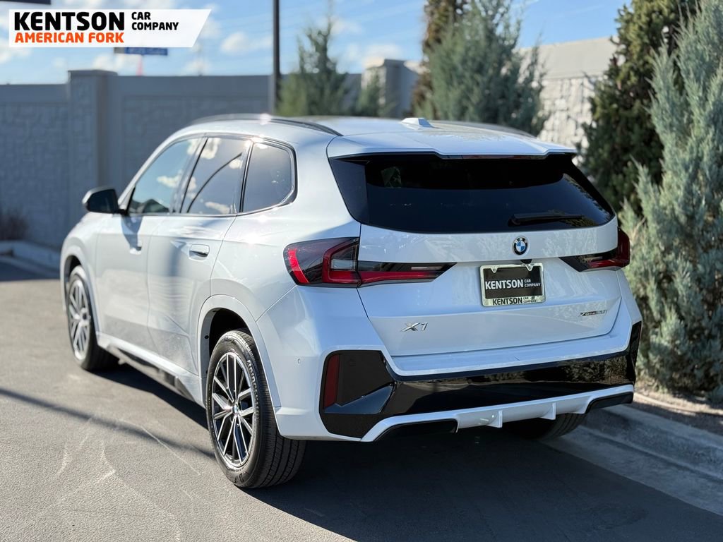 Used 2025 BMW X1 xDrive28i image 6