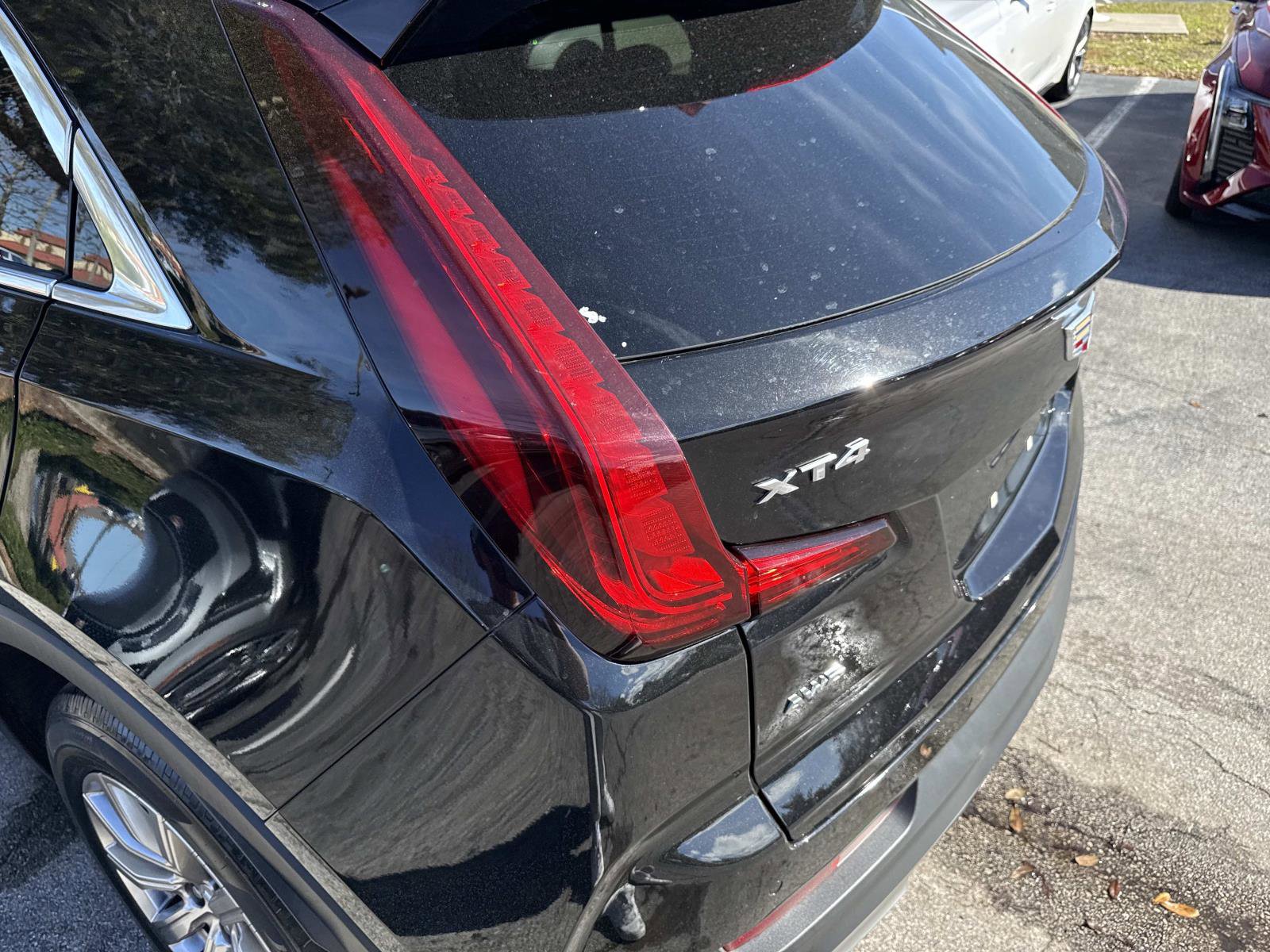 Used 2022 Cadillac XT4 Premium Luxury w/ Safety Alert Package image 11