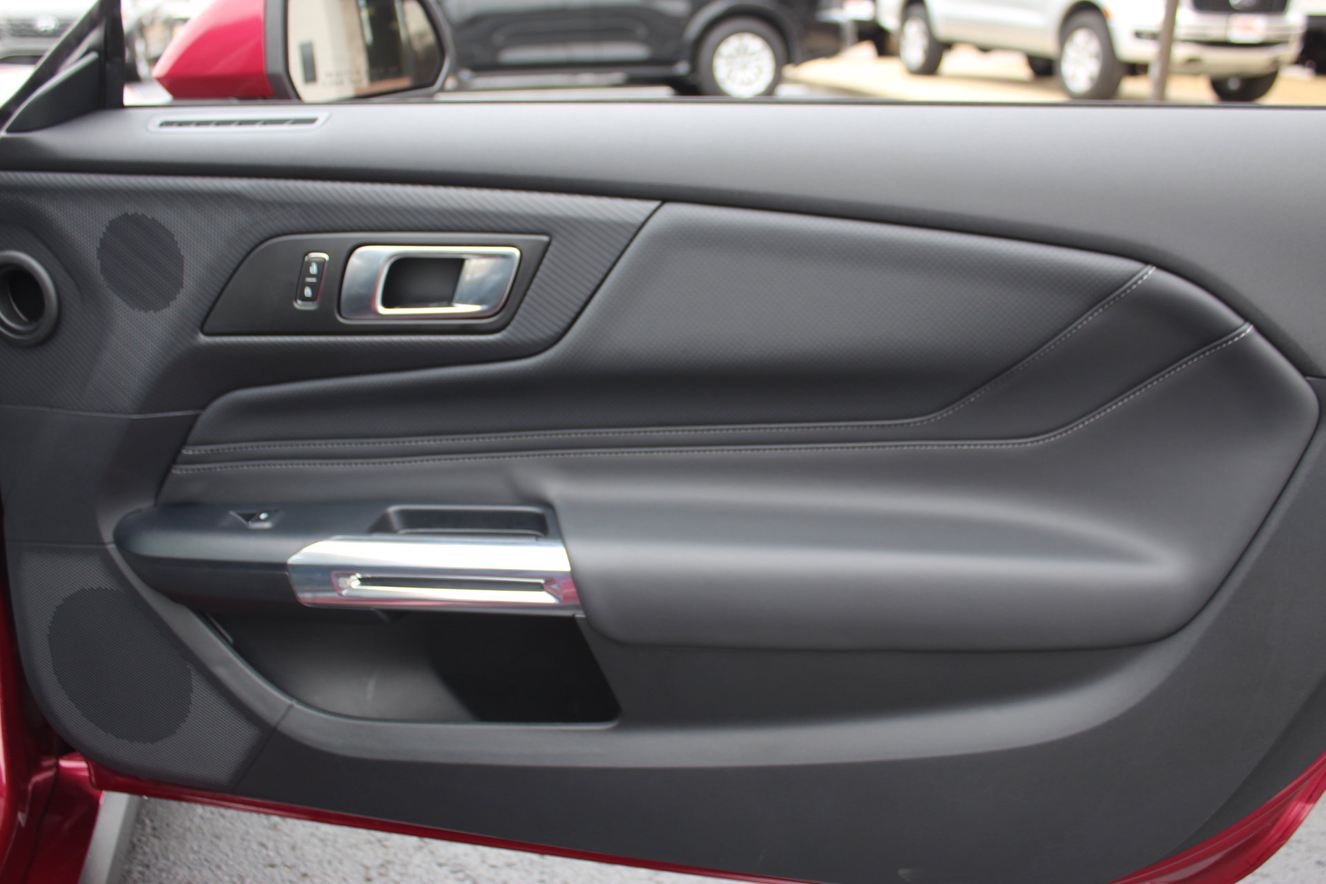 Used 2025 Ford Mustang GT Premium image 24