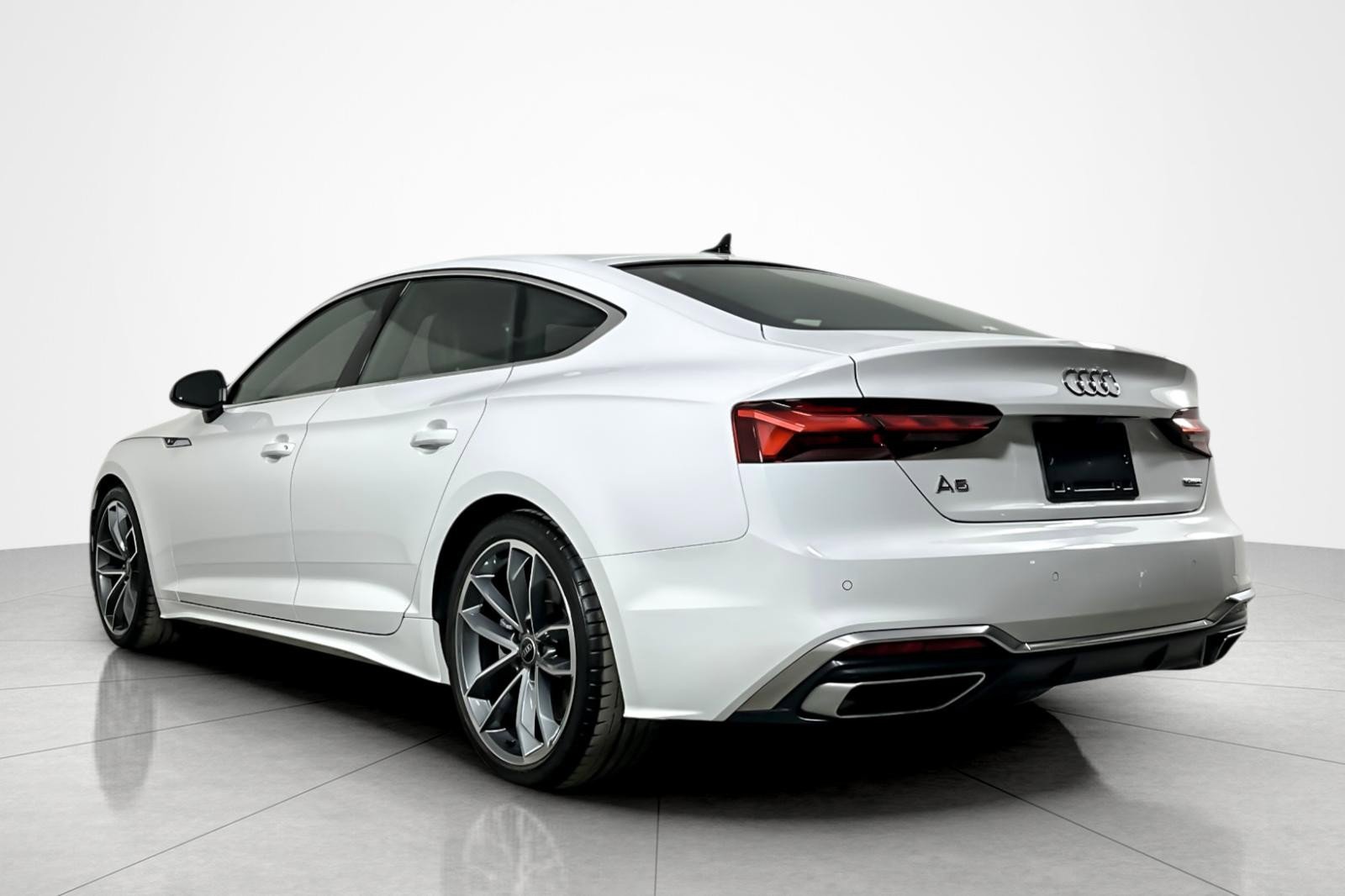 Used 2023 Audi A5 2.0T Premium Plus w/ Premium Plus image 3