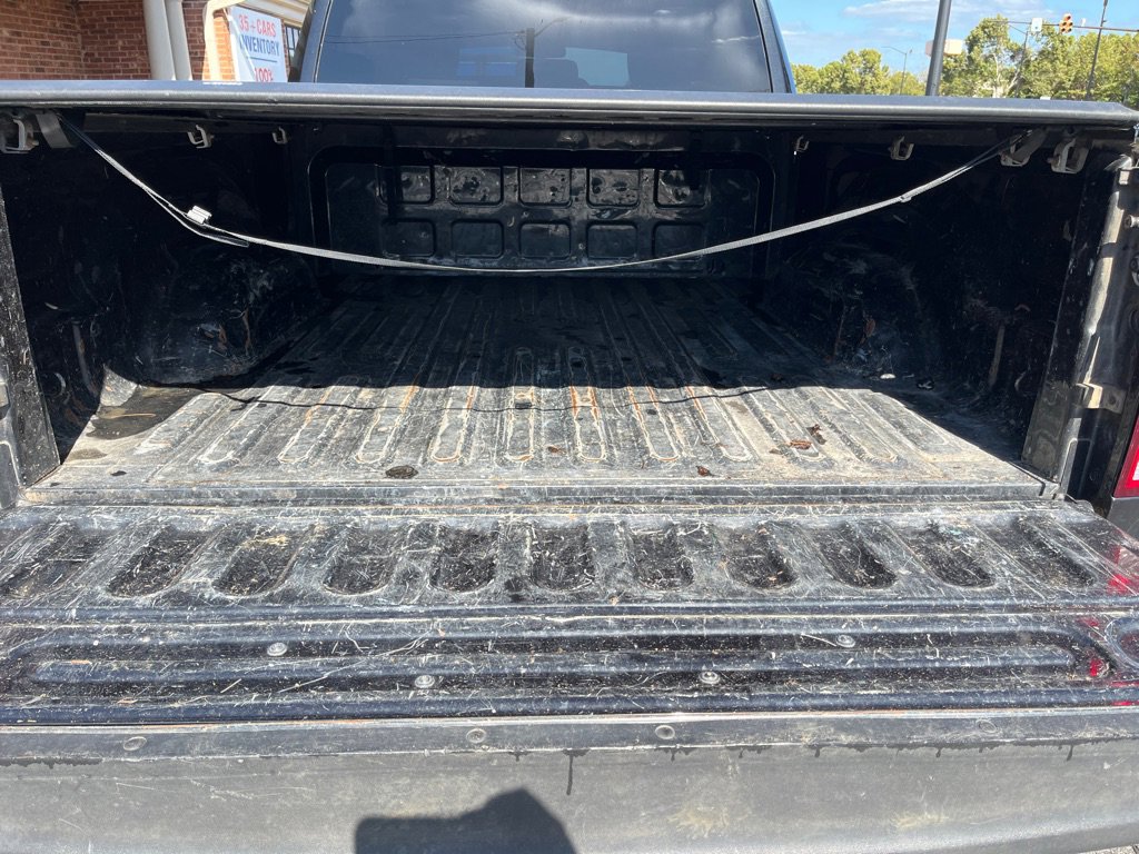 Used 2015 RAM 1500 Express image 12