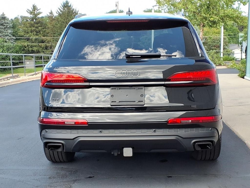 Used 2025 Audi Q7 2.0T Premium Plus AWD/4WD image 4