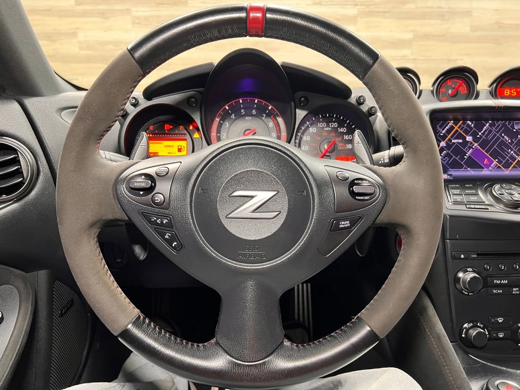 Used 2019 Nissan 370Z NISMO image 9