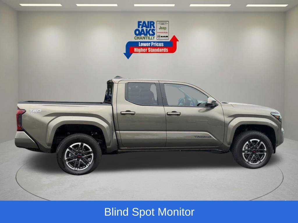 Used 2026 Toyota Tacoma TRD Sport w/ TRD Sport Upgrade Package RWD image 7