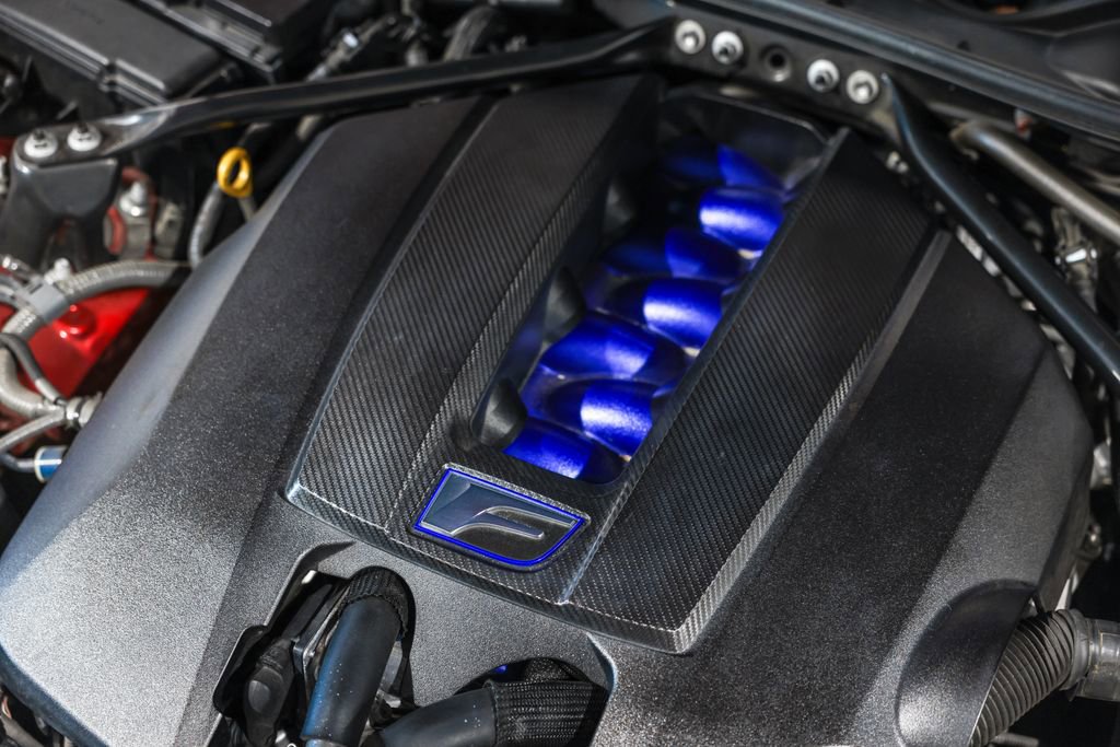 Used 2015 Lexus RC F w/ Premium Package RWD image 36