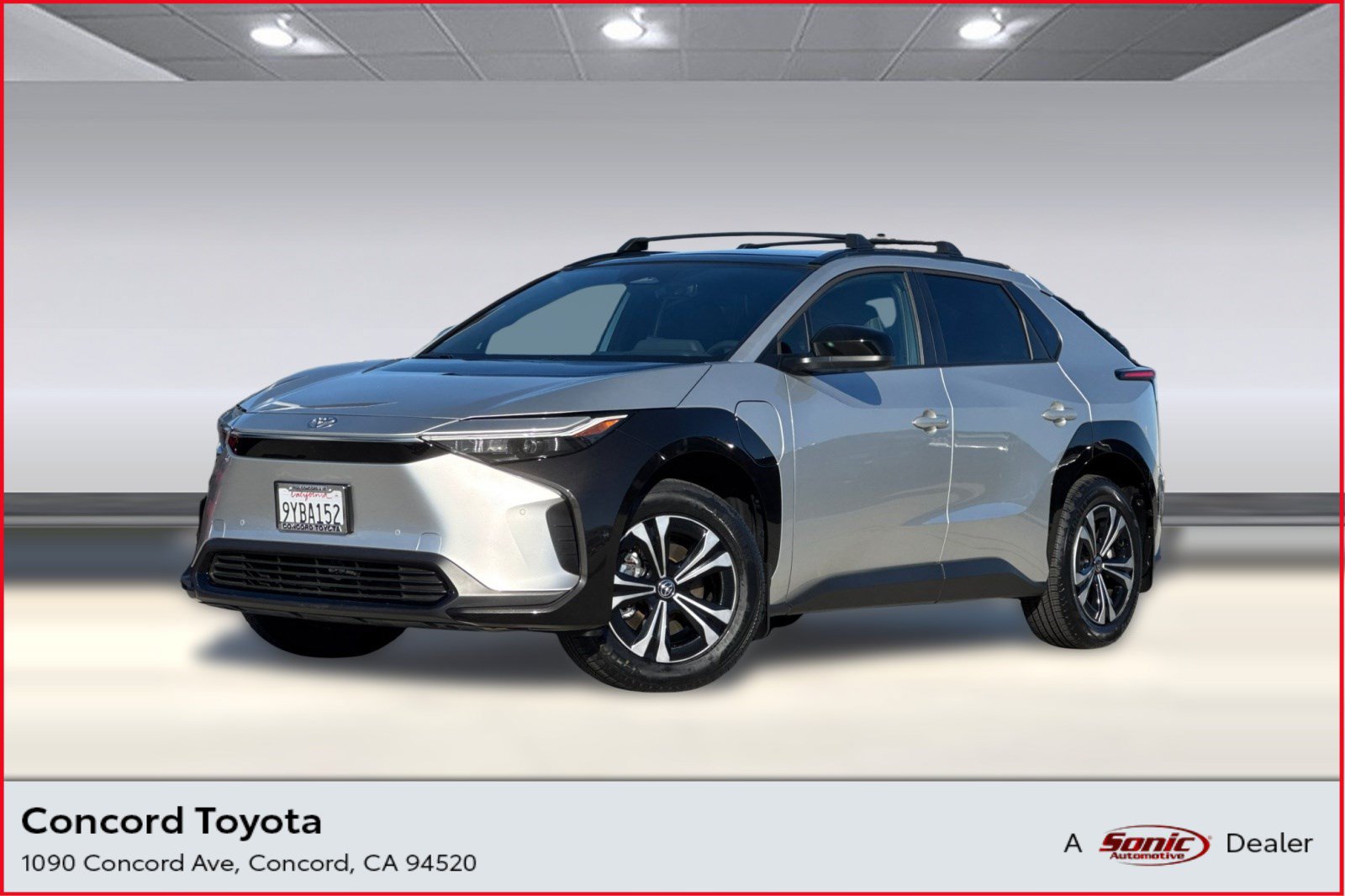 Certified 2025 Toyota bZ4X AWD image 1