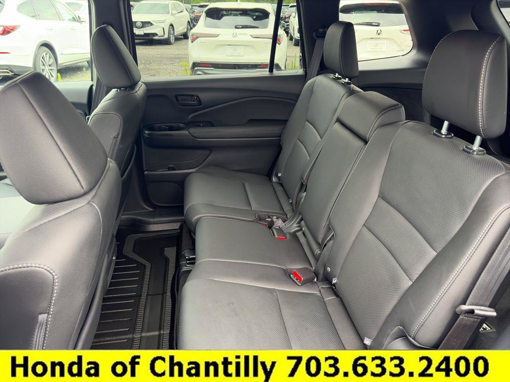 Certified 2024 Honda Passport EX-L image 26