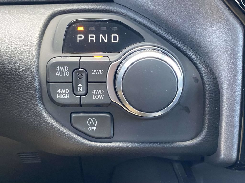 New 2026 RAM 1500 Big Horn AWD/4WD image 25