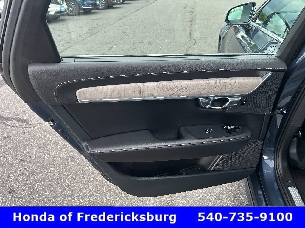 Used 2023 Volvo S90 B6 Ultimate w/ Protection Package Premier AWD/4WD image 10