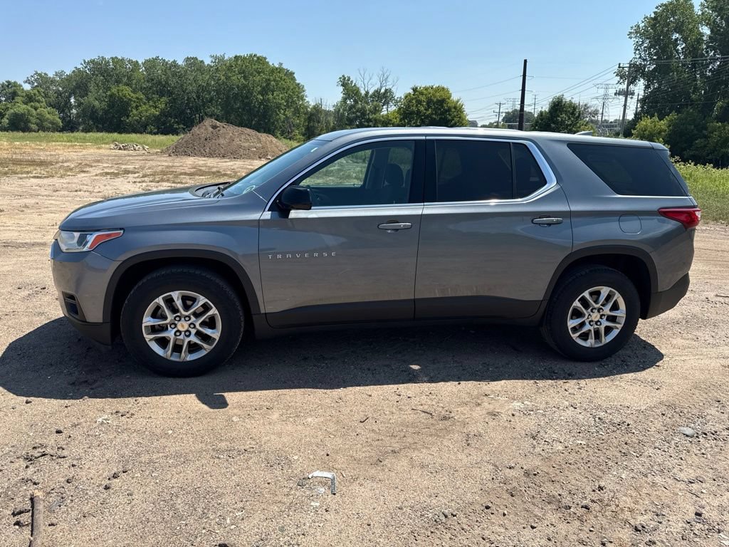 Used 2018 Chevrolet Traverse LS AWD/4WD image 5