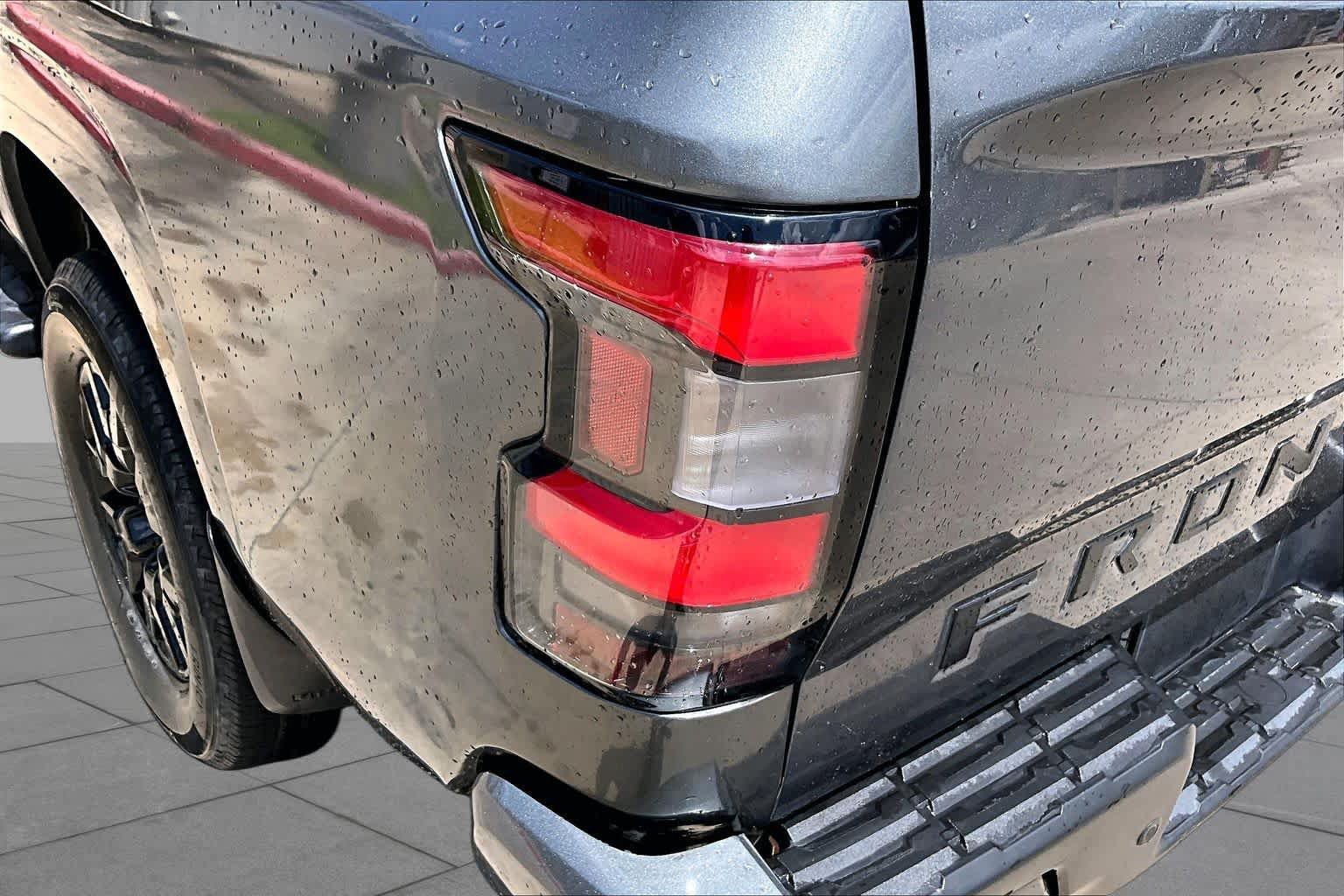 Certified 2023 Nissan Frontier SV w/ Midnight Edition Package AWD/4WD image 27