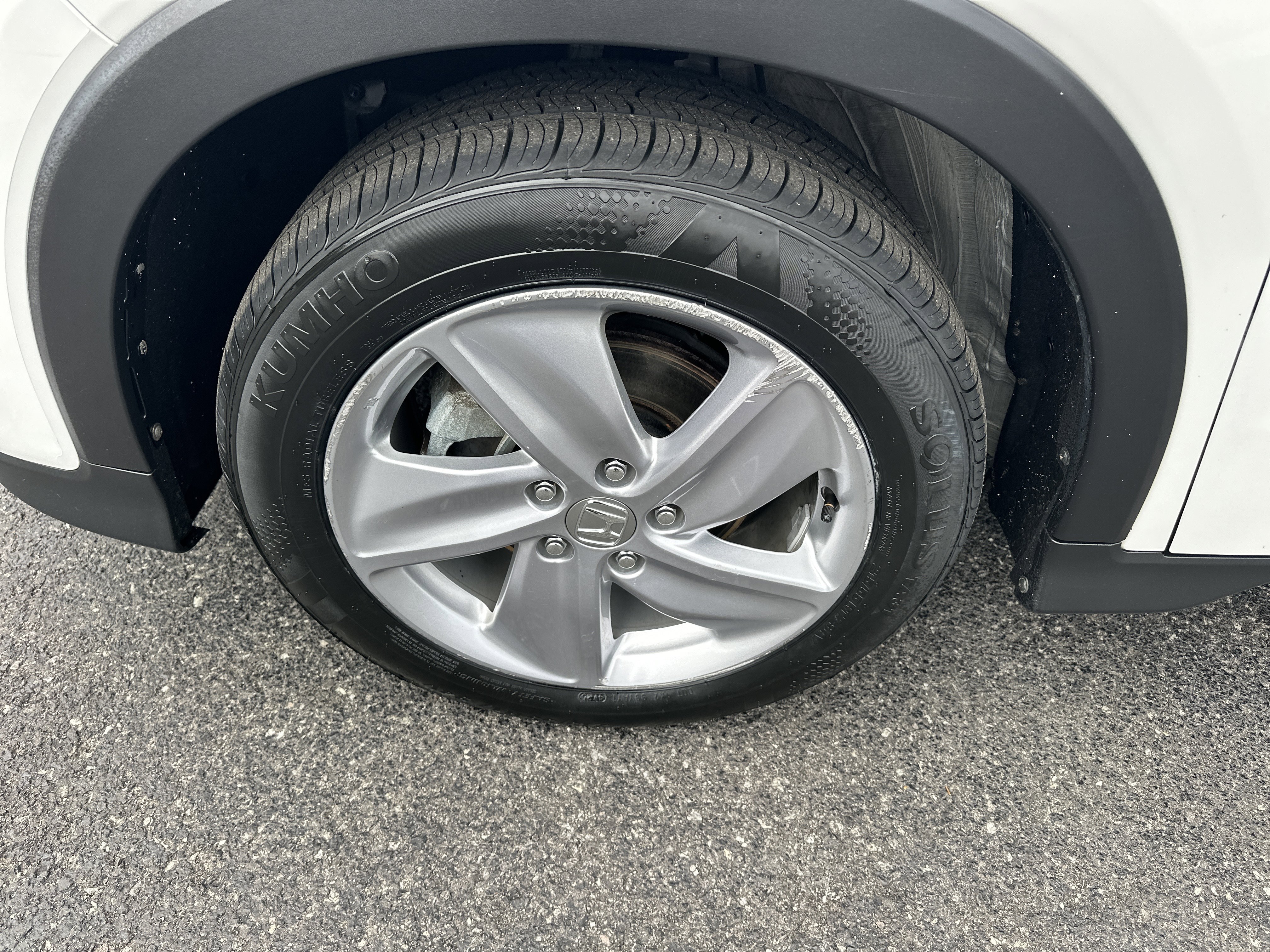 Used 2020 Honda HR-V EX image 28