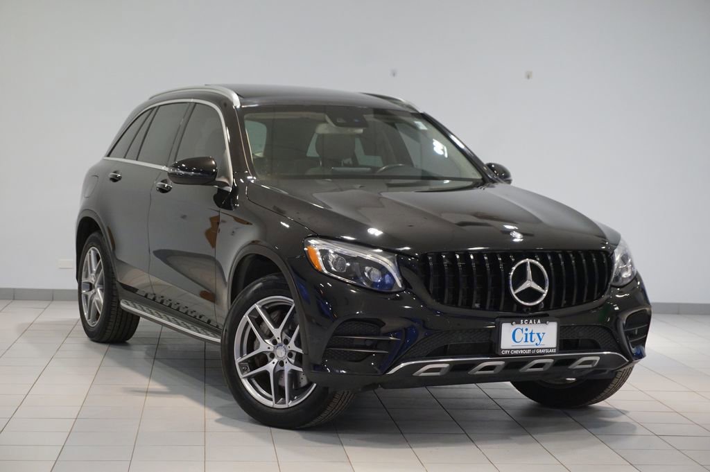 Used 2016 Mercedes-Benz GLC 300 4MATIC image 2