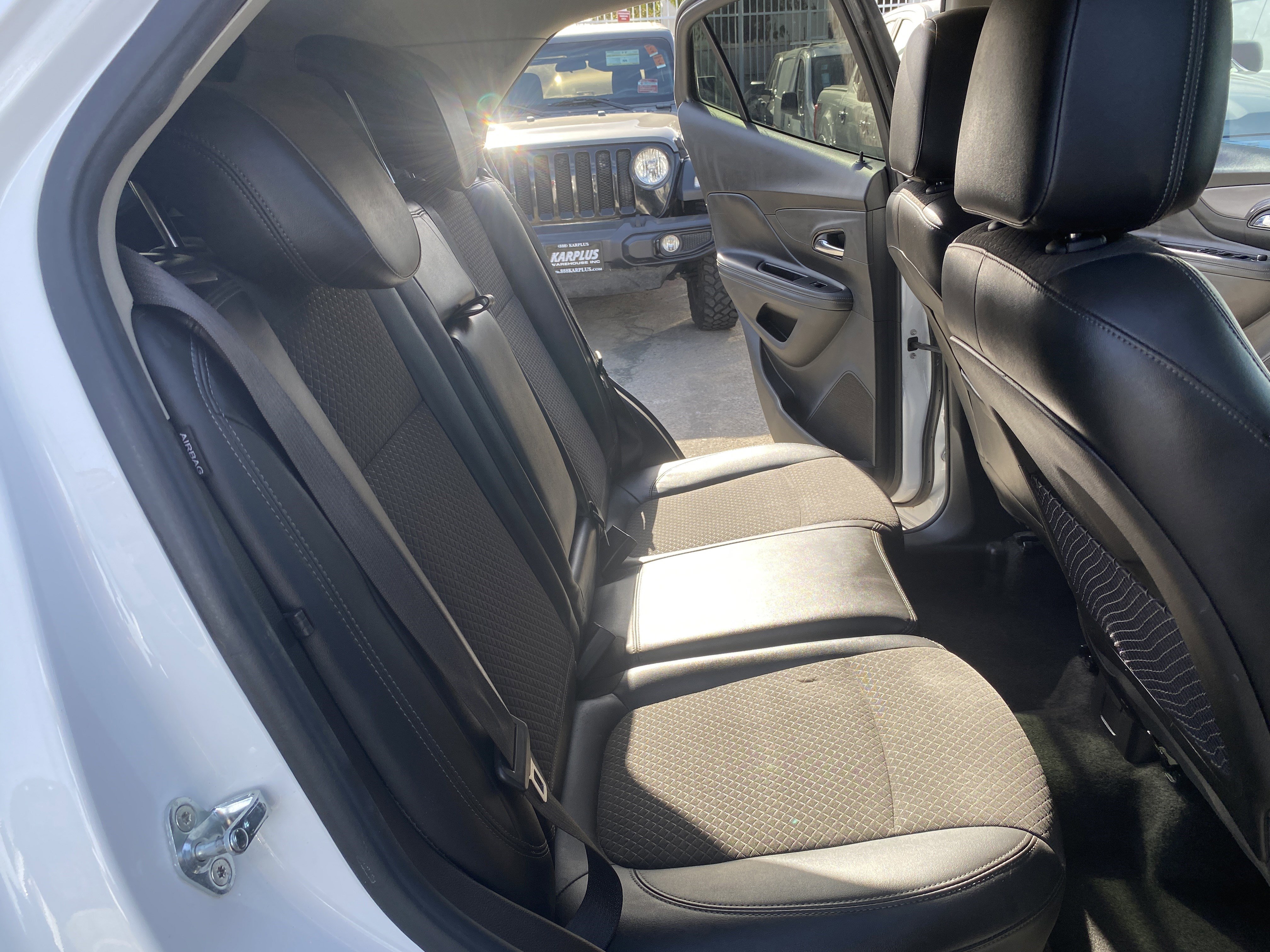 Used 2019 Buick Encore Preferred FWD image 19