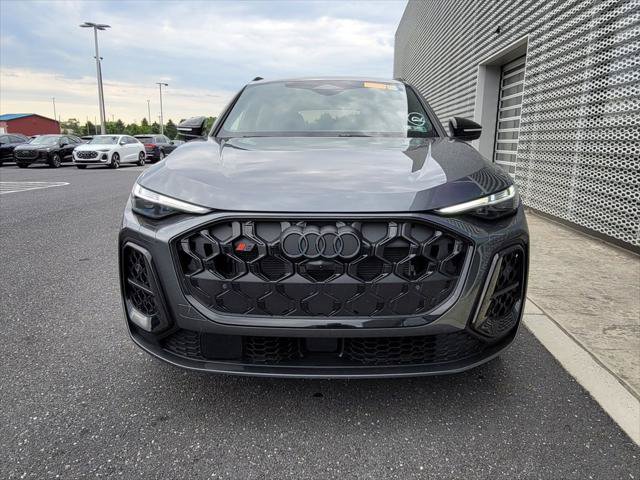 Used 2025 Audi SQ5 Premium Plus AWD/4WD image 14