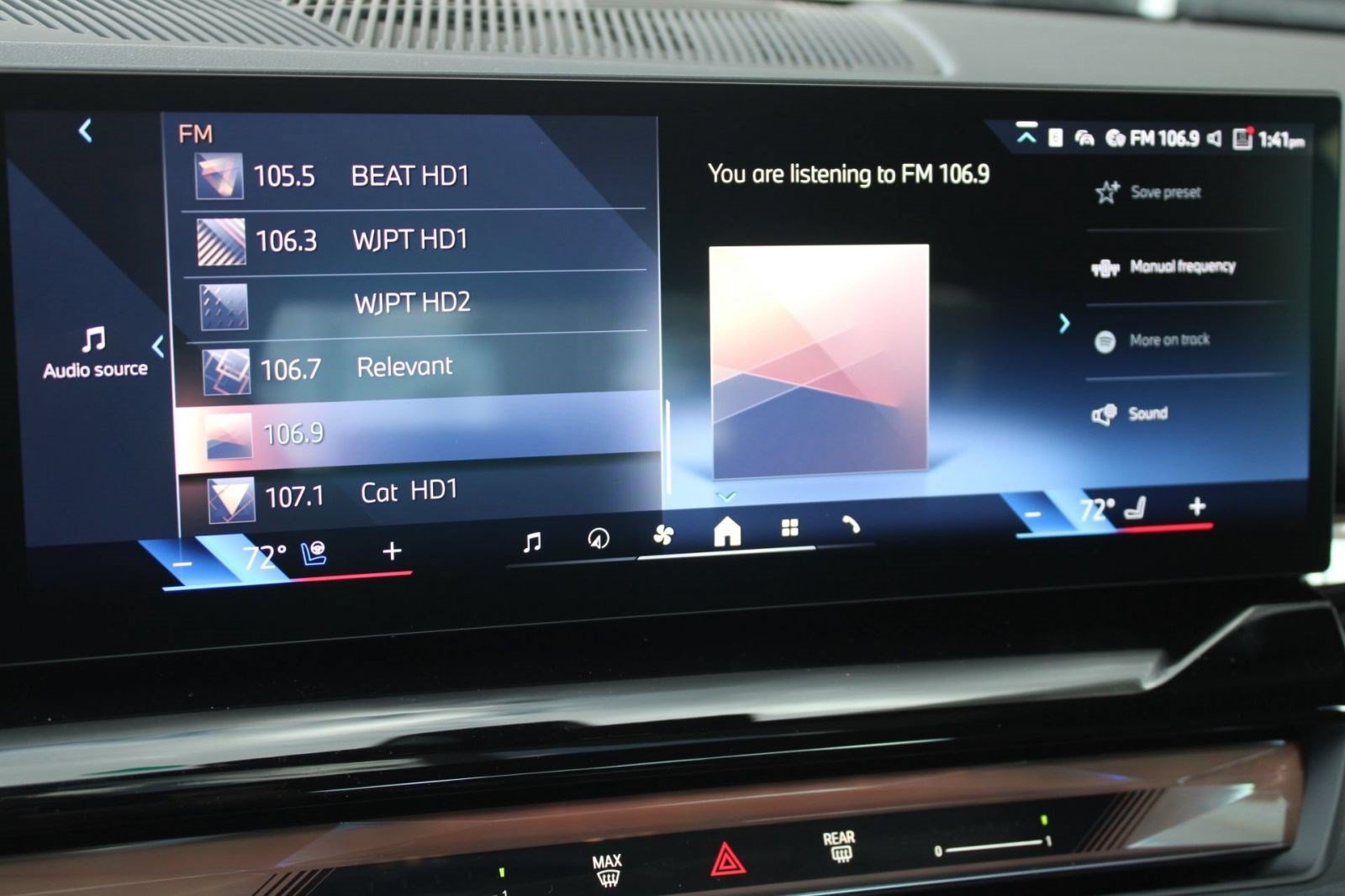 Used 2026 BMW 530i w/ M Sport Package RWD image 21