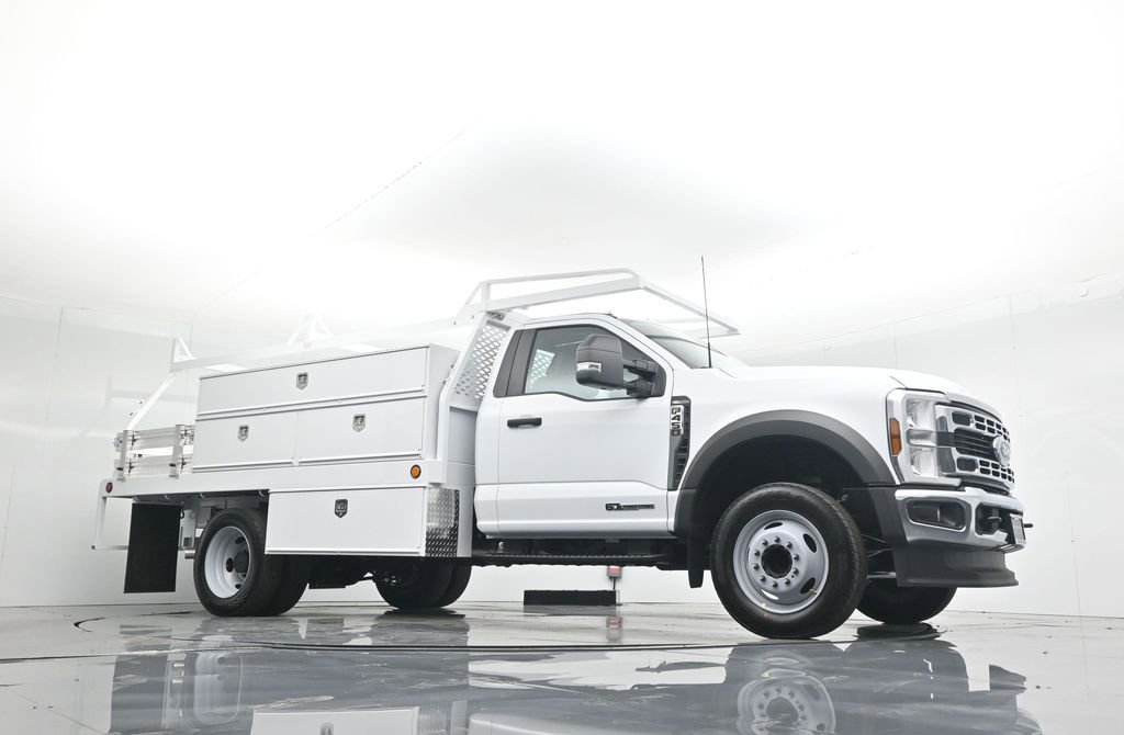 New 2025 Ford F450 XL w/ XL Chrome Package image 51