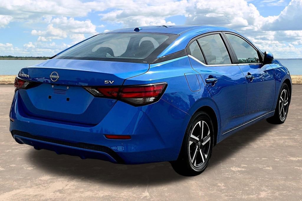 Used 2024 Nissan Sentra SV image 7