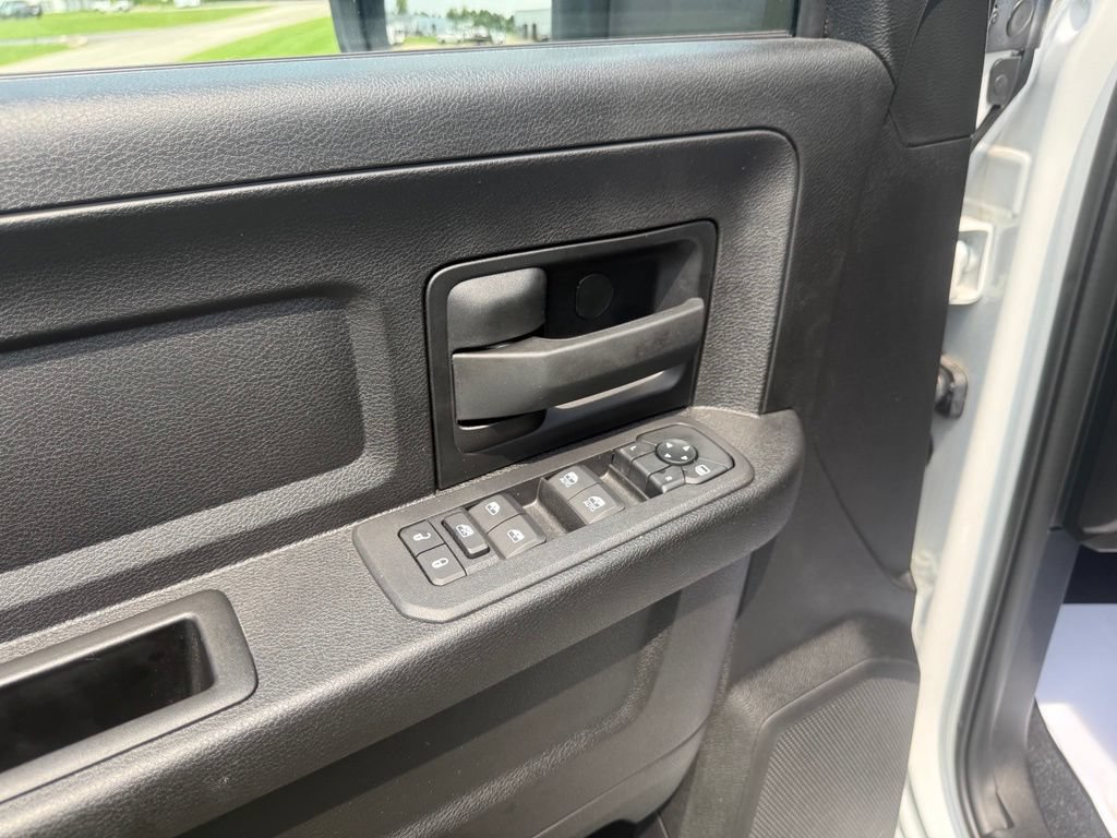 Used 2025 RAM 2500 Tradesman w/ Safety Group AWD/4WD image 13