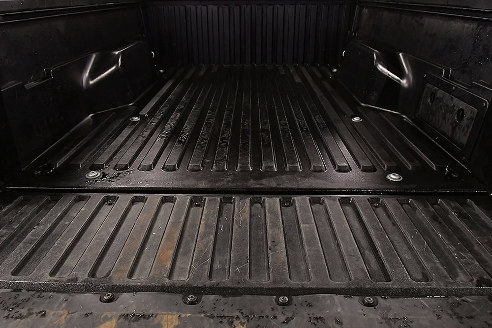 Used 2022 Toyota Tacoma SR5 AWD/4WD image 11