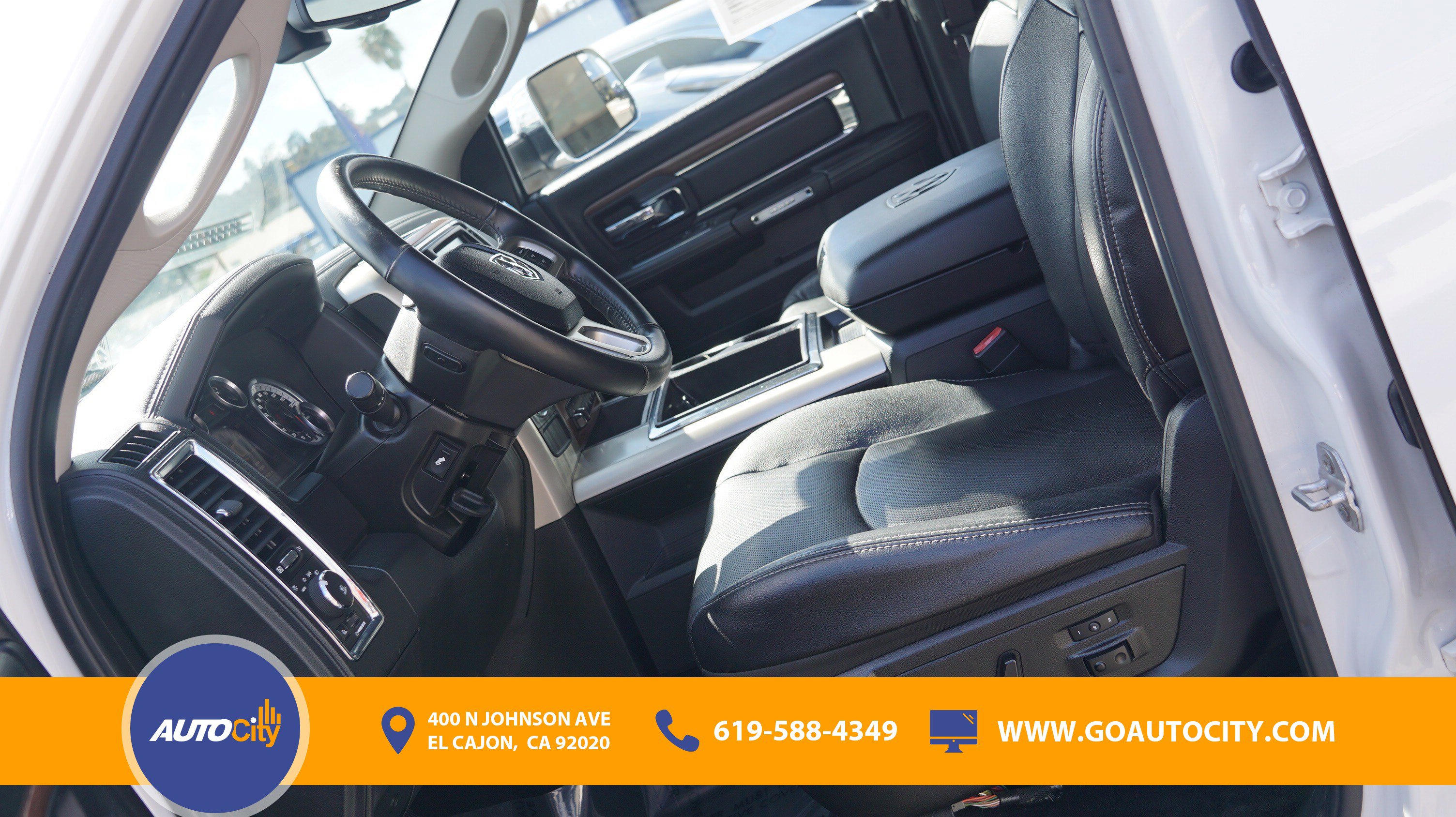 Used 2015 RAM 1500 Laramie w/ Convenience Group RWD image 9