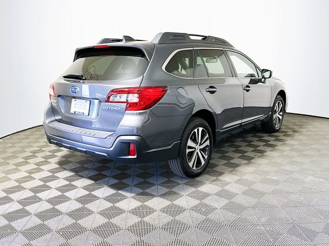 Used 2018 Subaru Outback 2.5i Limited image 8