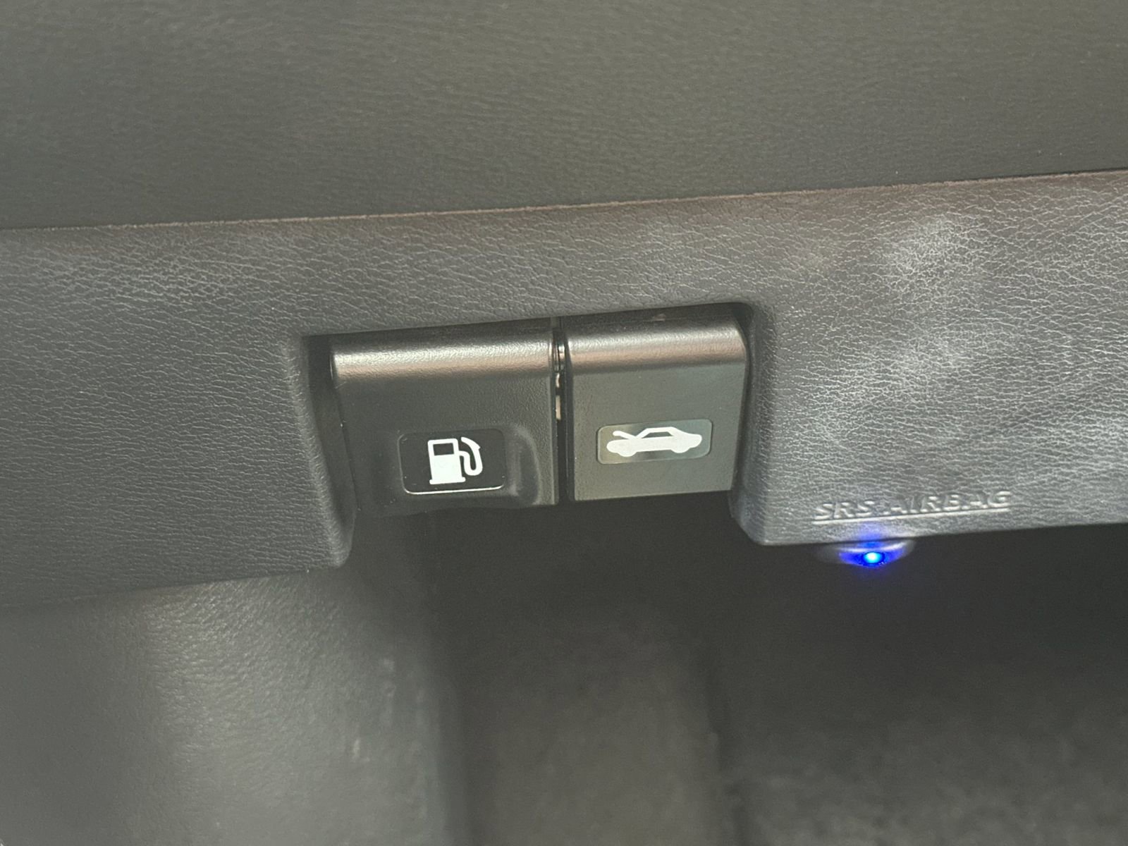 Used 2022 Nissan Kicks SV FWD image 28