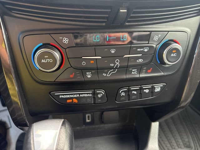 Used 2017 Ford Escape Titanium w/ Equipment Group 301A AWD/4WD image 25