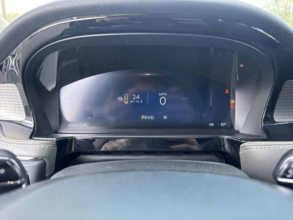 Used 2025 Lincoln Corsair FWD image 15