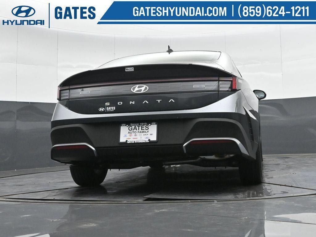 New 2026 Hyundai Sonata SE FWD image 31