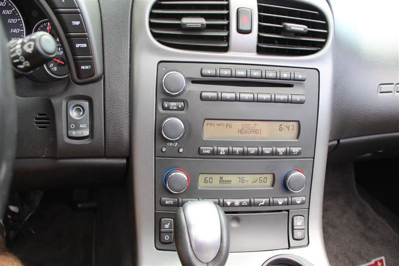 Used 2006 Chevrolet Corvette Convertible w/ Preferred Equipment Group RWD image 24