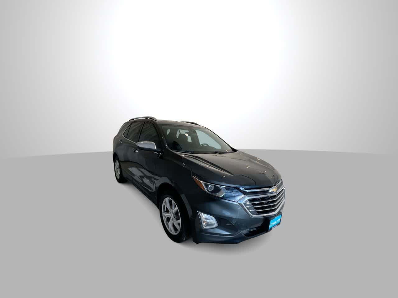 Used 2018 Chevrolet Equinox Premier AWD/4WD image 2