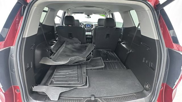 Used 2023 GMC Acadia SLE w/ Driver Convenience Package image 15